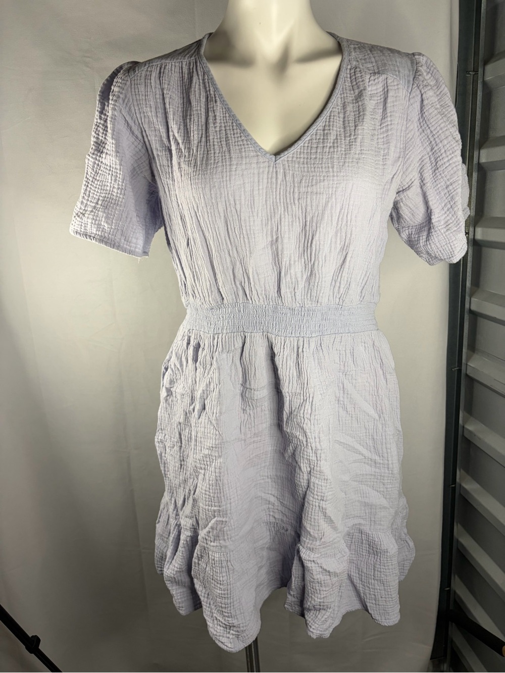 Light Periwinkle V-Neck Short Sleeve Dress
